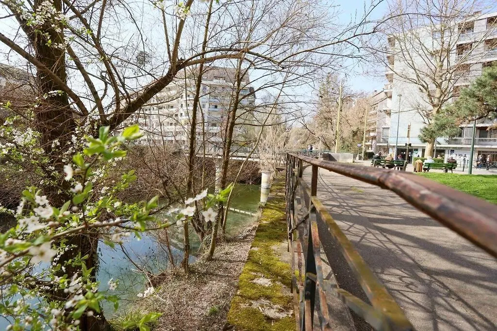 Le Nook ¤ Nid Cosy A 600M De La Vieille Ville ¤ Annecy 0*,  Fransa